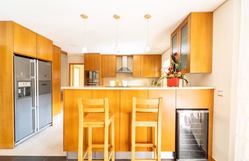 Braga Casa | Casa de Palmeira by House and People