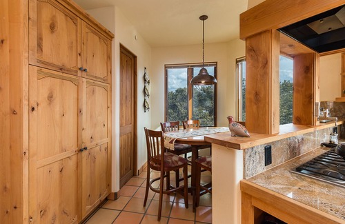 Tesuque Hills Casa | Casa de Paz | In Gated Community, Stunning Views!