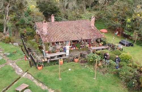 Guasca Casa | Casa de piedra El Colibrí