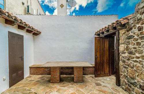 Potes Apartamento | Casa de piedra en el corazón de Potes