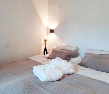 Cortelazor Casa | Casa de Piedras by SIERRA VIVA desing