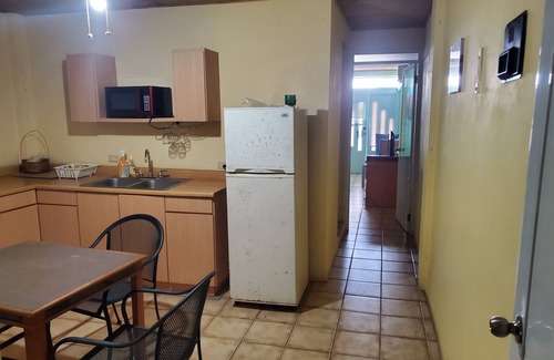 Aguadilla Pueblo Apartamento | Casa de Playa A-1