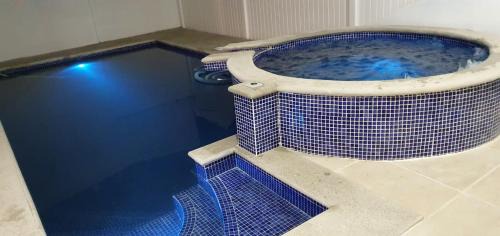 Jacó Casa | Casa de playa Herradura con piscina y jacuzzi