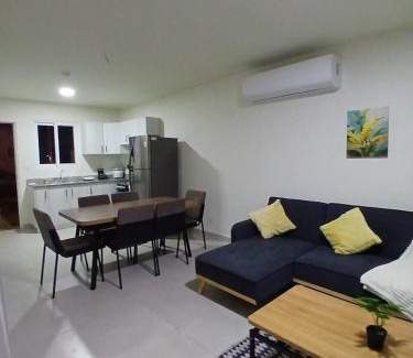 Tumba Vieja Casa | casa de playa vacacional goldsky