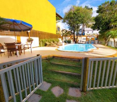 Ponta da Fruta Casa | Casa de praia com piscina e playground