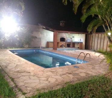 Raul Cury Casa | Casa de Praia com Piscina e Churrasqueira a 450m do Mar