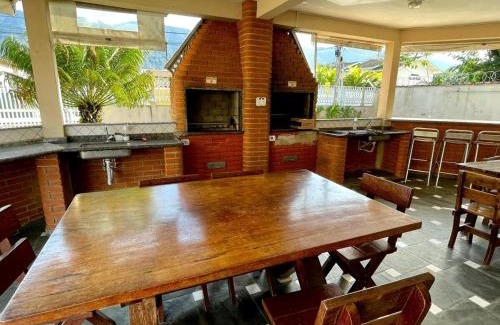 Massaguacu Casa | Casa de Praia MarAzul, 3 Quadras da PRAIA, 2 Quartos, WIFI, Garagem, condomínio com PISCINA, Churrasqueira e Sala de Jogos SINUCA