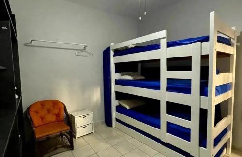 Massaguacu Casa | Casa de Praia MarAzul, 3 Quadras da PRAIA, 2 Quartos, WIFI, Garagem, condomínio com PISCINA, Churrasqueira e Sala de Jogos SINUCA