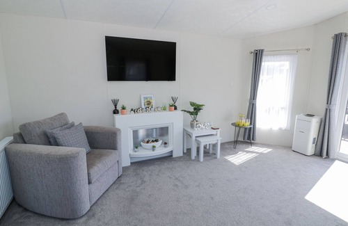 Evesham Cabaña | CASA DE RHU, family friendly, with a garden in Evesham