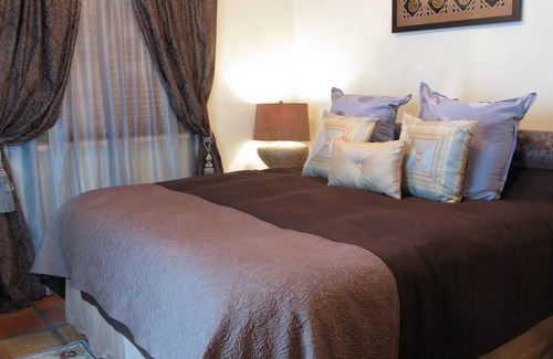 Downtown Santa Fe Casa | Casa de Tres Lunas