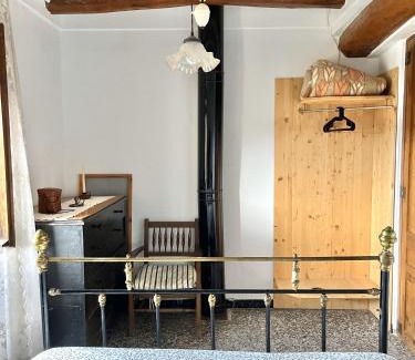 Bellmunt de Priorat Casa | Casa de Turisme Rural Riu Montsant