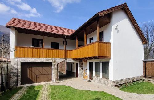 Rimetea Casa | Casa de Vacanță Zabpatak Vendégház