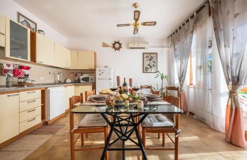 Capitana Apartamento | Casa Dea72