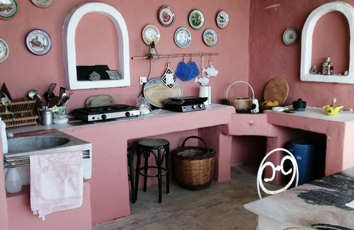 Leros Casa | CASA DEI MELOGRANI at Vourlidia Leros