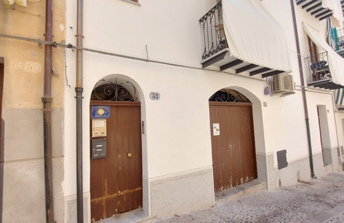 Old Town Apartamento | Casa Dei Normanni RUGGERO