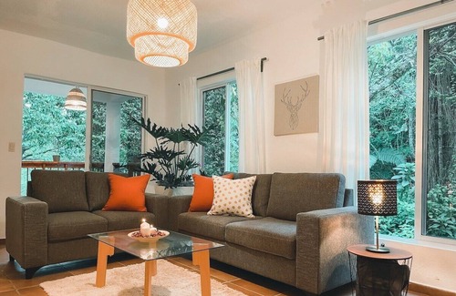 Paso Bajito Cabaña | Casa del Arroyo · Relaxing Creek House + Fireplace + BBQ