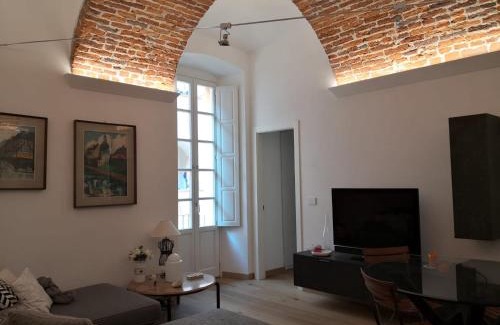 Centro Storico Apartamento | Casa del Conte Massimiliano Roero