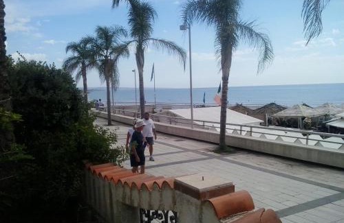 Marina di Ragusa Casa | Casa del Glicine