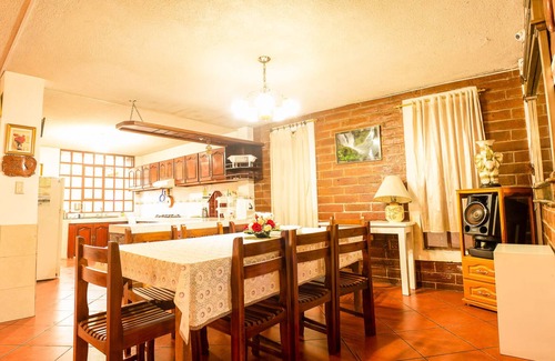 Otavalo Casa | Casa del Huésped