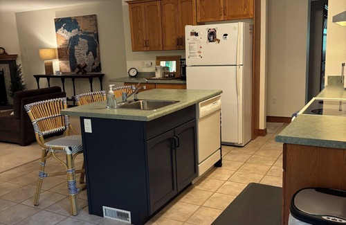 Fennville Casa | Casa del Lago - A Summer's Place on Lake Michigan