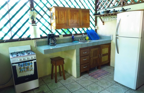 Manzanillo Cabaña | FRENTE A LA PLAYA Alquiler de vacaciones Casita Manzanillo-WIFI Cocina BBQ Jardín PLAYA Aficionados
