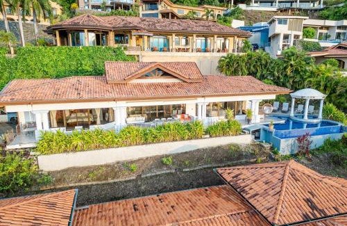 Playa Hermosa Casa | Casa Del Mar