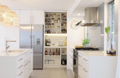 Anna Bay Casa | Casa Del Maya-HOUSE by the Sea, A/C, Deck Waterviews, New & Renovated, Pets