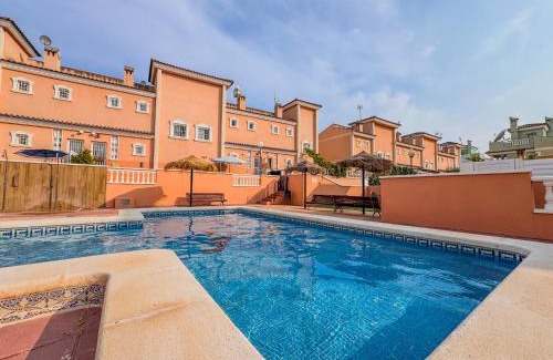 Gran Alacant Casa | Casa del Mundo