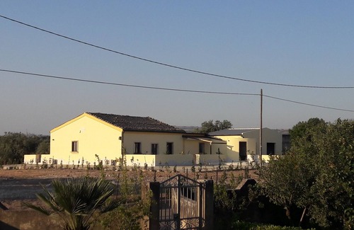 Chiaramonte Gulfi Casa | Casa del Nonnino, entre paz y relajación.