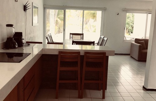 Telchac Puerto Casa | Casa del Palmar, en la playa, Telchac Puerto Yucatan