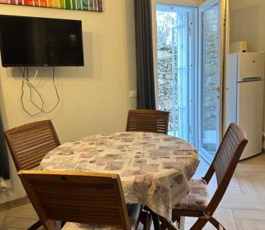 Bergeggi Apartamento | Casa del sasso