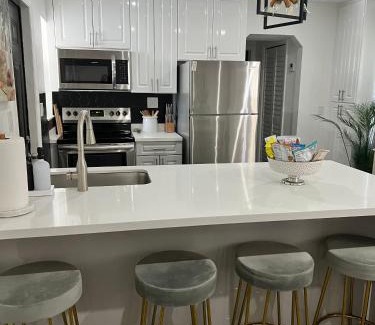 North Central Hollywood Casa | Casa Del Sol