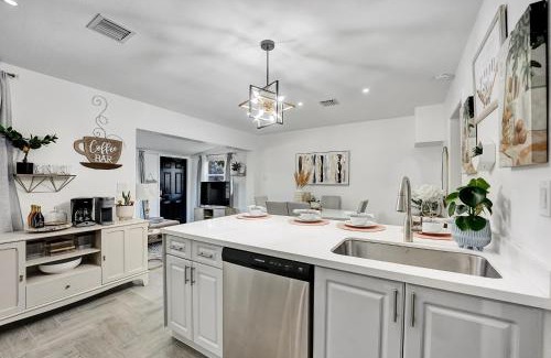 North Central Hollywood Casa | Casa Del Sol