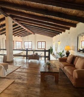 Granadilla de Abona Chalet De Esquí | Casa Del Tanque