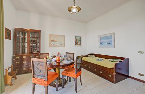 Ceriale Apartamento | Casa del Tramonto - with private parking - Happy Rentals