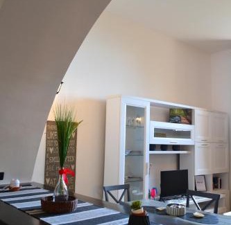 Montopoli di Sabina Apartamento | Casa dell' Artista - Tamerò Estates