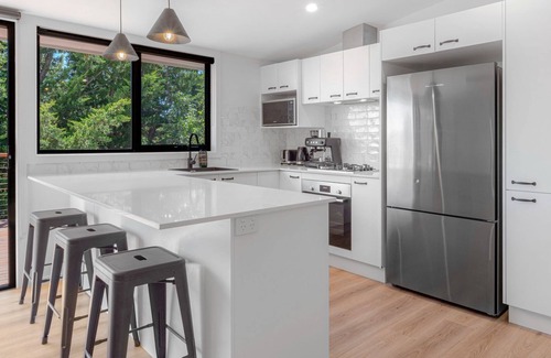 Jindabyne Casa | Casa Della Vita pet friendly modern townhouse