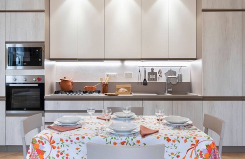 Lumiere Casa | Casa delle Lumiere. 6 beds between sea, thermal baths, and Tuscan countryside