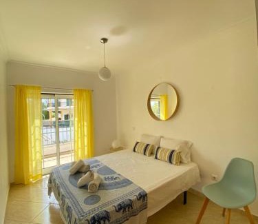 Guia Casa | Casa Deolinda Street of Sea and Golf