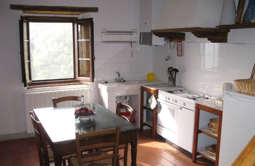 Pietrabuona Casa | Casa di Alfiero del Podere Cima di Zano - apartamento para 4 personas