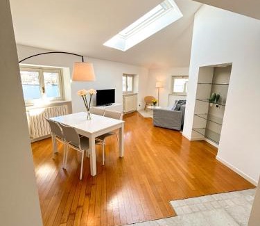 Malgrate Apartamento | Casa di Giò - Comfy Lake Como Attic