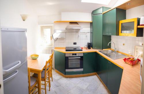 Malgrate Apartamento | Casa di Giò - Comfy Lake Como Attic