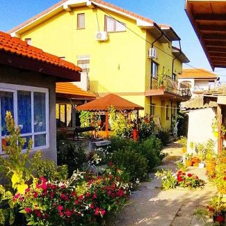 2 Mai Casa | Casa di Madi