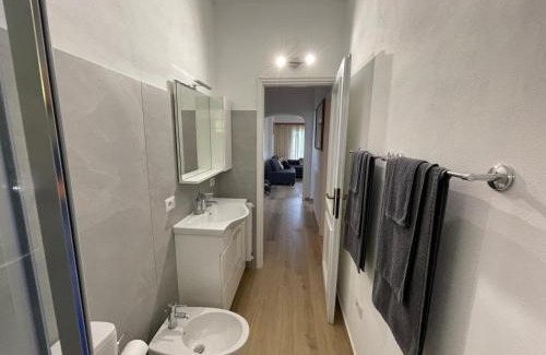 Porto Valtravaglia Apartamento | Casa di Paolino