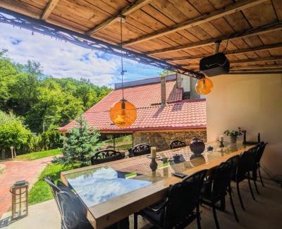 Orsova Casa | Casa din padure
