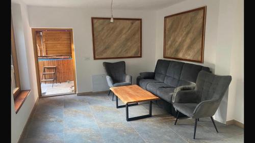 Arieseni Cabina | Casa dintre Brazi