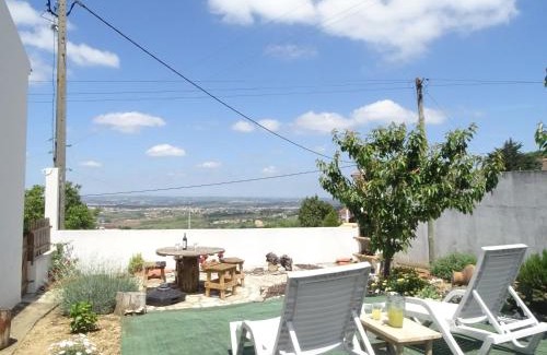 Praganca Casa | Casa Do Avô In Montejunto