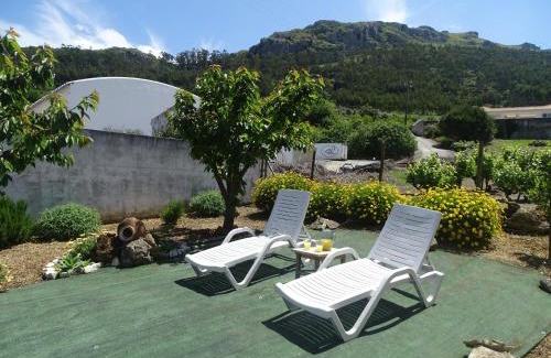 Praganca Casa | Casa Do Avô In Montejunto