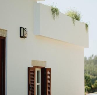 Bagunte Cama Y Desayuno | Casa do Ave Riverside Suite