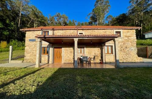 Outes Casa | Casa do Canteiro